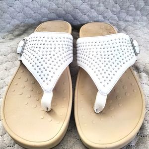 VIONIC Pacific Capitola Comfort Platform Thong Sandals 9 Pewter Leather